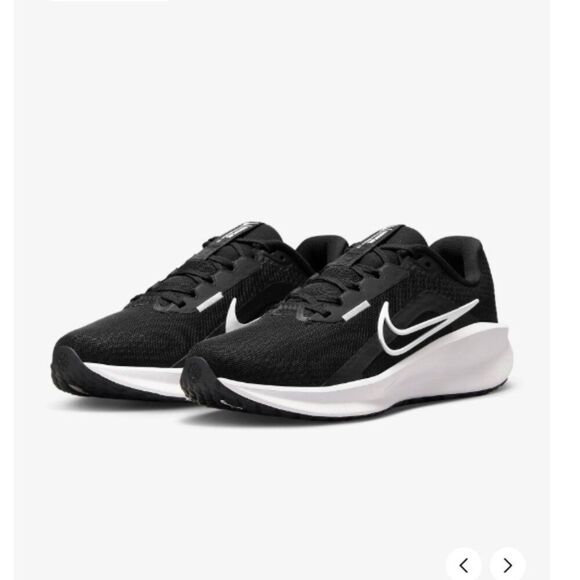Nike Shoes - NWT NIKE RUNNING Downshifter 13 Athletic Shoes Sneakers